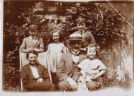 Jim, Sybil, Gladys, Arthur, Eileen, June 1922